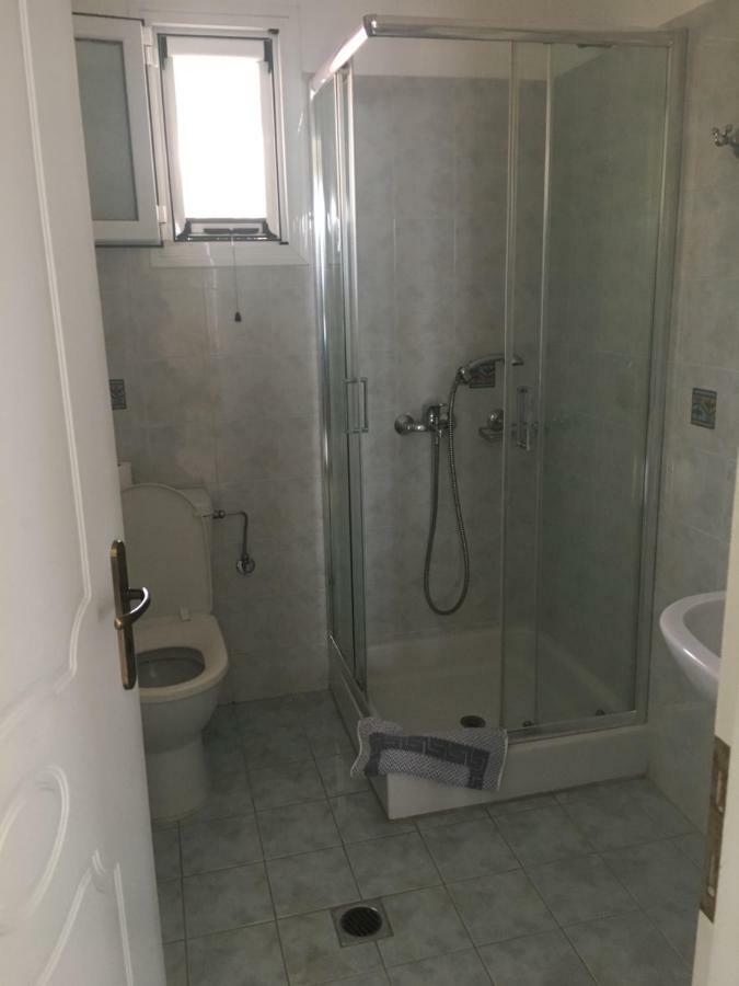 George Apartments Λουρδάτα Εξωτερικό φωτογραφία